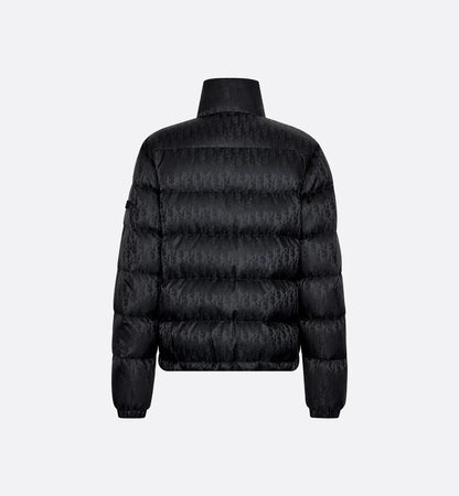 "D" Oblique Puffer Schwarz